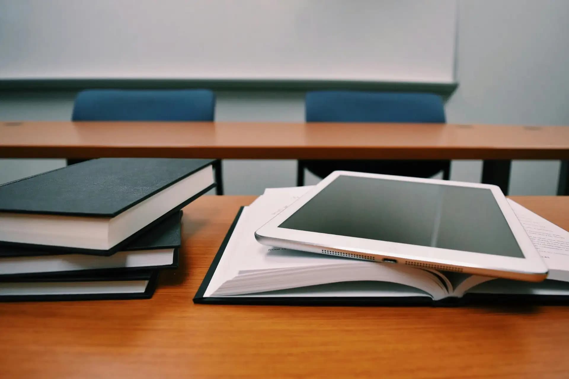 Education & Academia